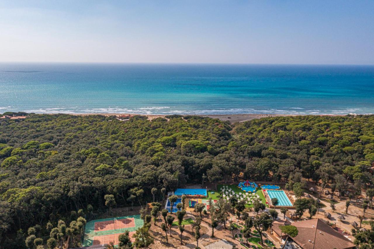 Paradu Ecovillage & Resort Марина ди Кастането Кардучи Екстериор снимка