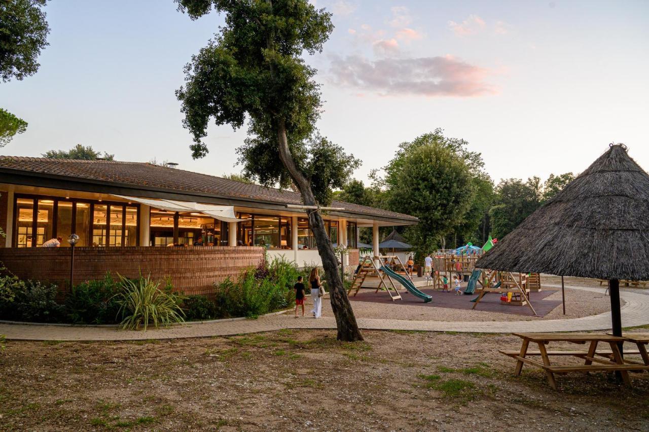 Paradu Ecovillage & Resort Марина ди Кастането Кардучи Екстериор снимка