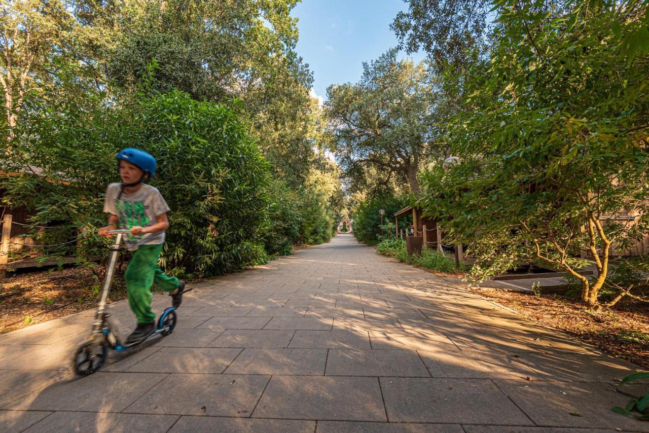 Paradu Ecovillage & Resort Марина ди Кастането Кардучи Екстериор снимка