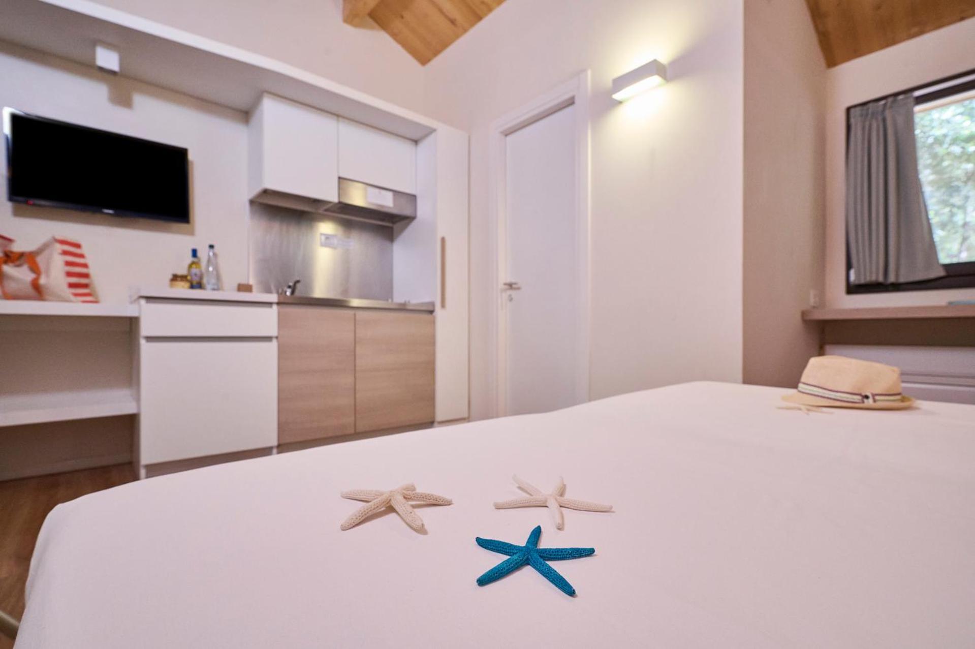Paradu Ecovillage & Resort Марина ди Кастането Кардучи Екстериор снимка